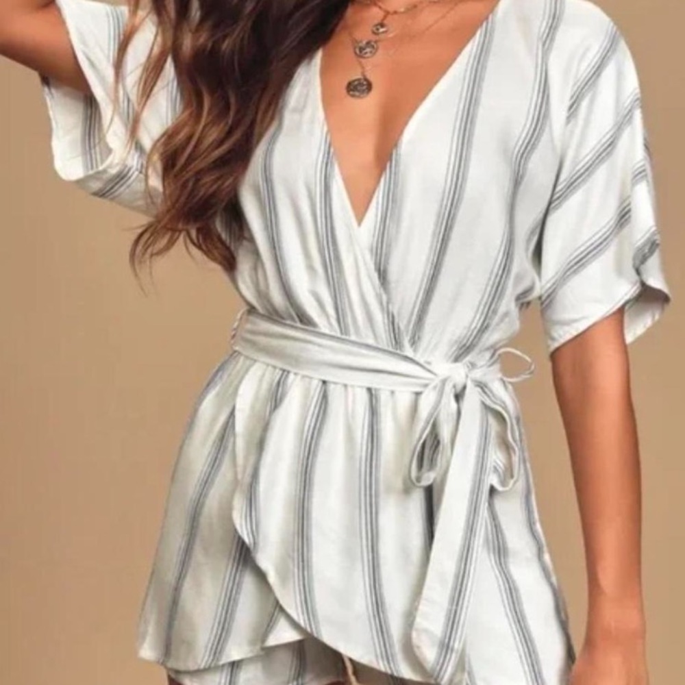 Lulus striped wrap around romper - Picture 2 of 6